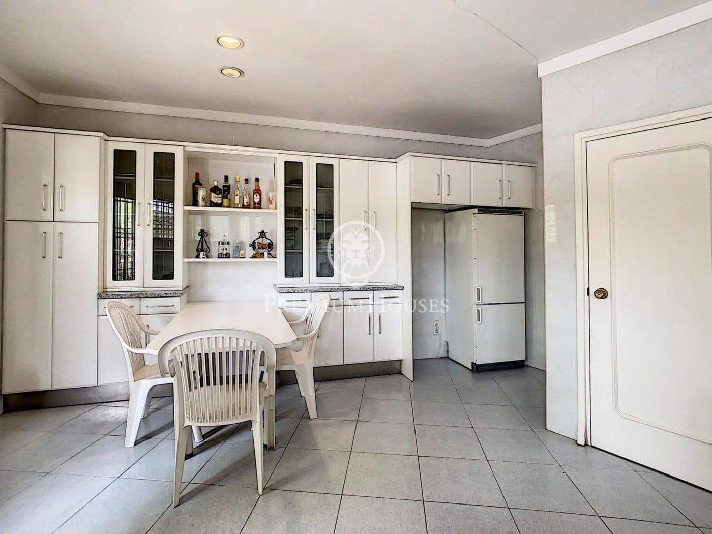 8 chambre Villa/Maison à vendre à Sant Pol de Mar avec piscine garage - 2 100 000 € (Ref: 4260944)