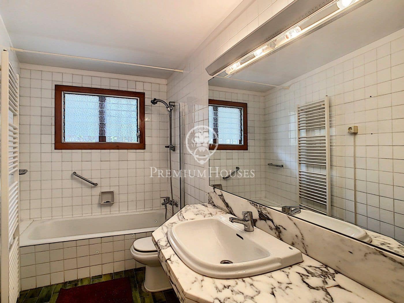 8 chambre Villa/Maison à vendre à Sant Pol de Mar avec piscine garage - 2 100 000 € (Ref: 4260944)