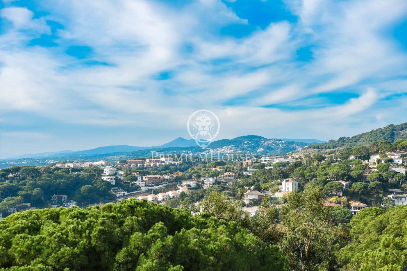 8 chambre Villa/Maison à vendre à Sant Pol de Mar avec piscine garage - 2 100 000 € (Ref: 4260944)