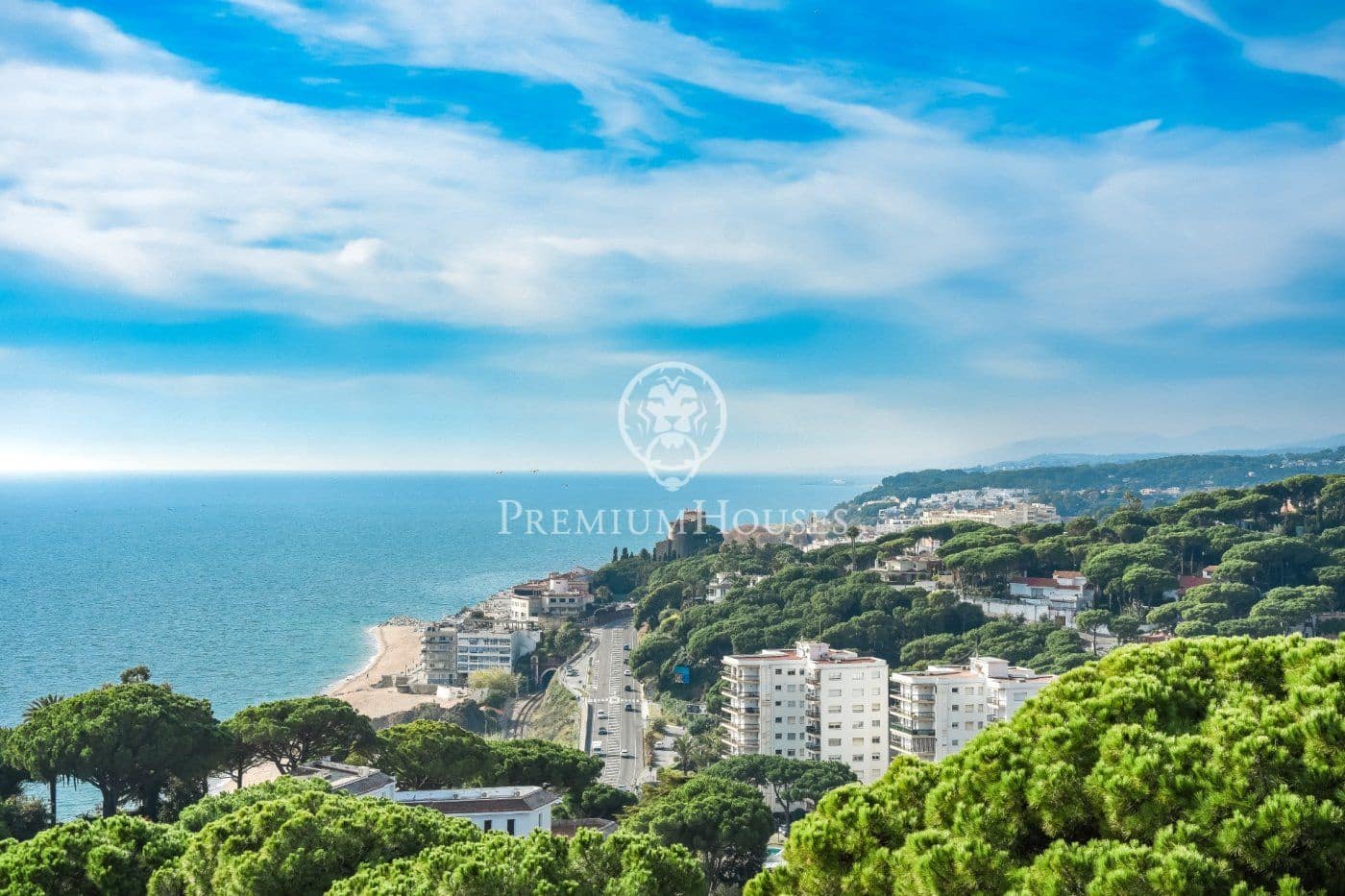 8 chambre Villa/Maison à vendre à Sant Pol de Mar avec piscine garage - 2 100 000 € (Ref: 4260944)