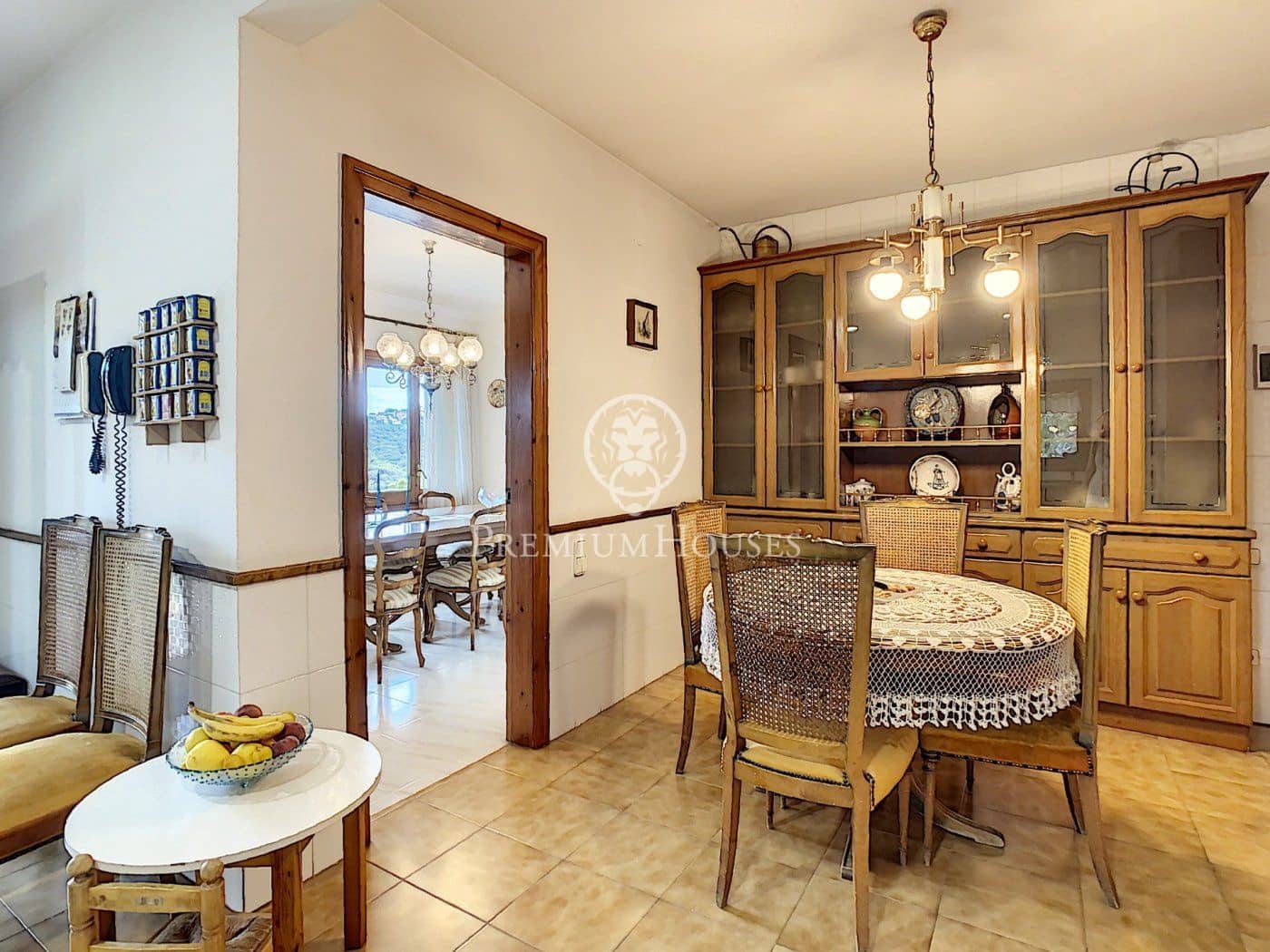 6 soveværelse Villa til salg i Sant Cebria de Vallalta med garage - € 1.000.000 (Ref: 4265040)