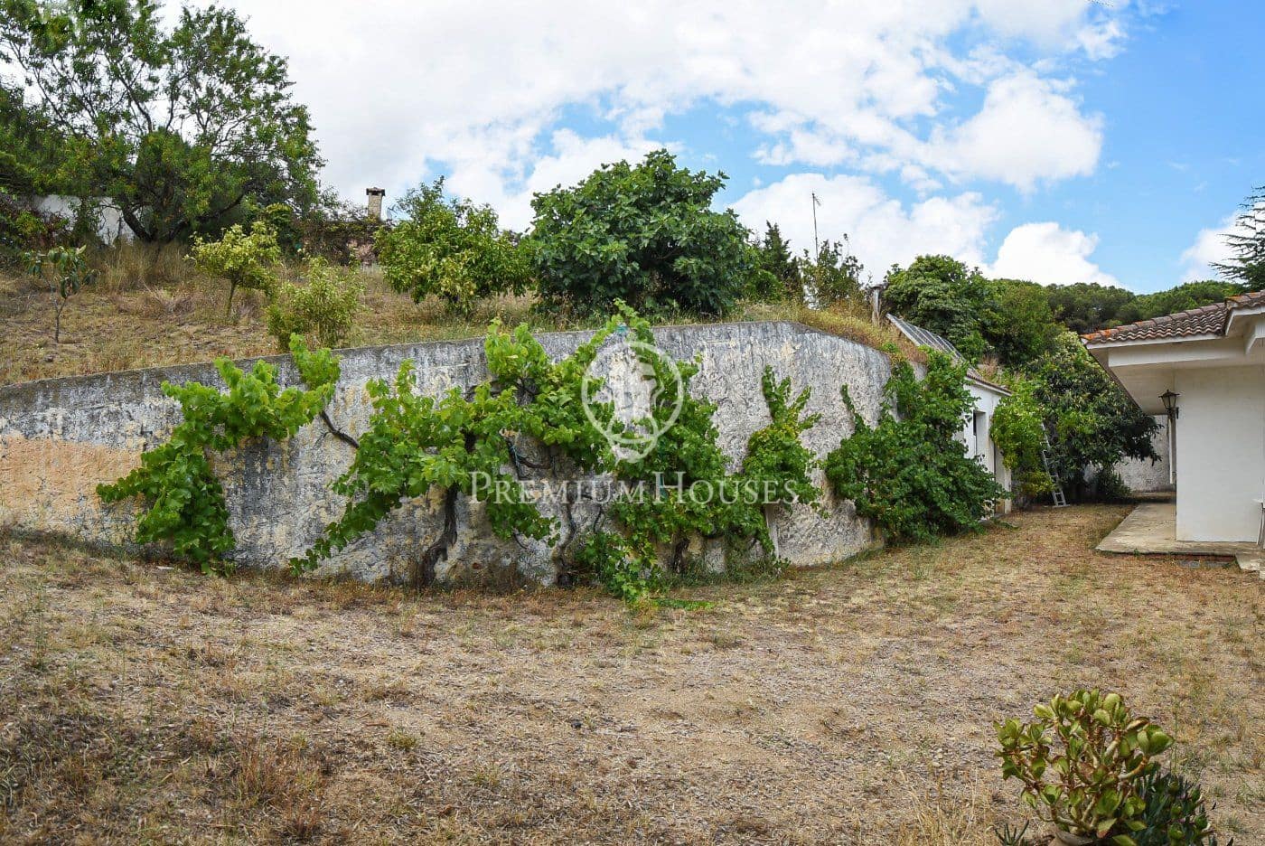 6 soveværelse Villa til salg i Sant Cebria de Vallalta med garage - € 1.000.000 (Ref: 4265040)