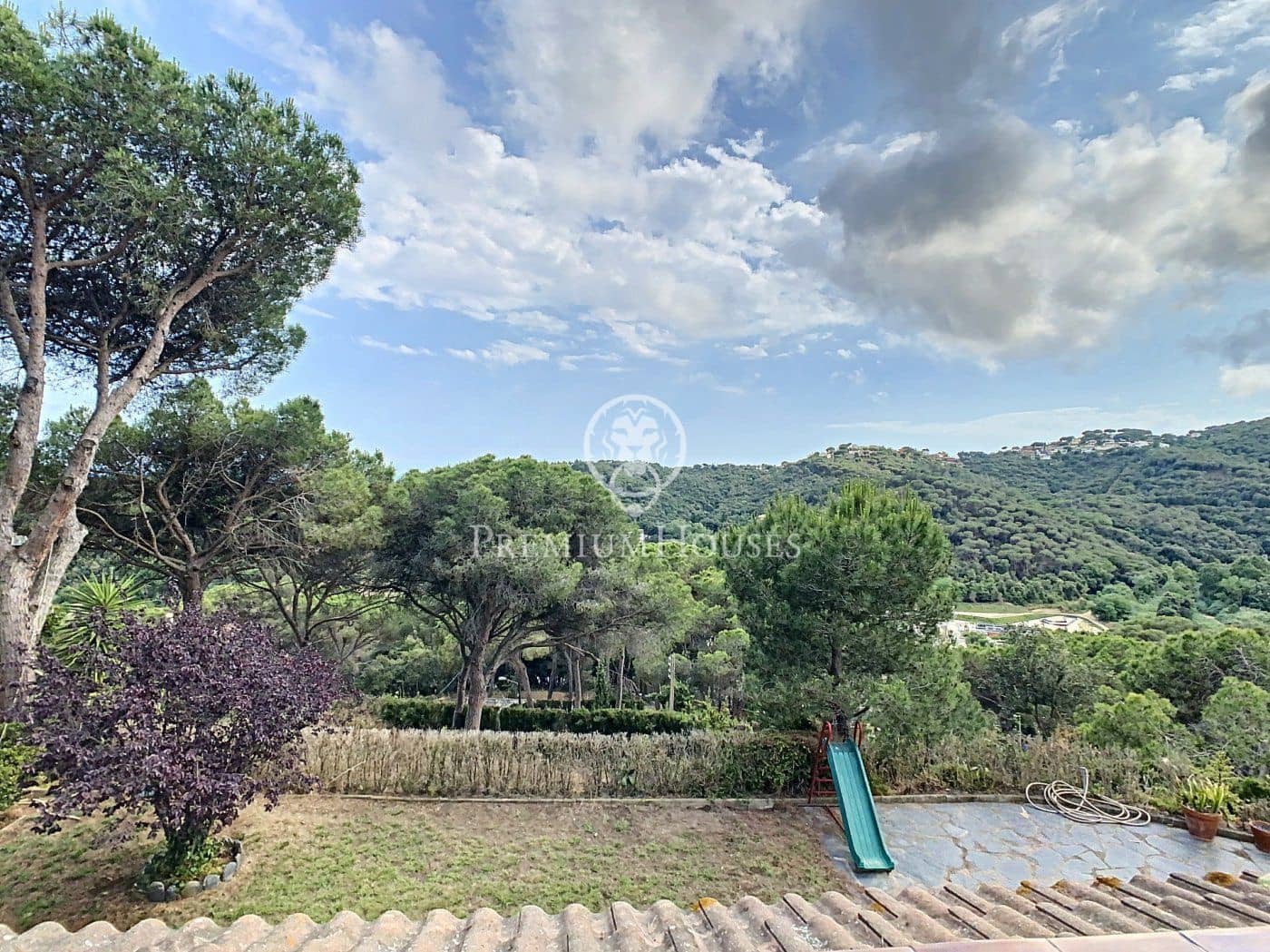 6 soveværelse Villa til salg i Sant Cebria de Vallalta med garage - € 1.000.000 (Ref: 4265040)