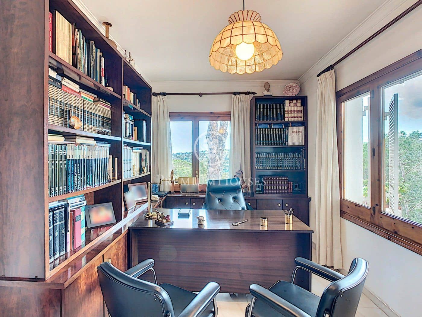 6 soveværelse Villa til salg i Sant Cebria de Vallalta med garage - € 1.000.000 (Ref: 4265040)