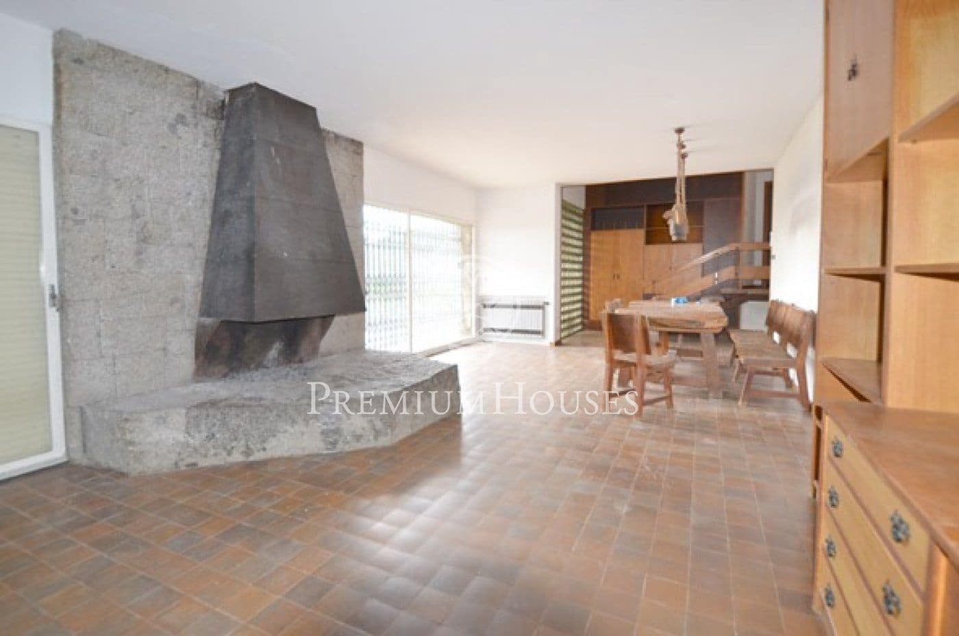 7 sovrum Villa till salu i Cabrils med pool garage - 1 150 000 € (Ref: 4546314)