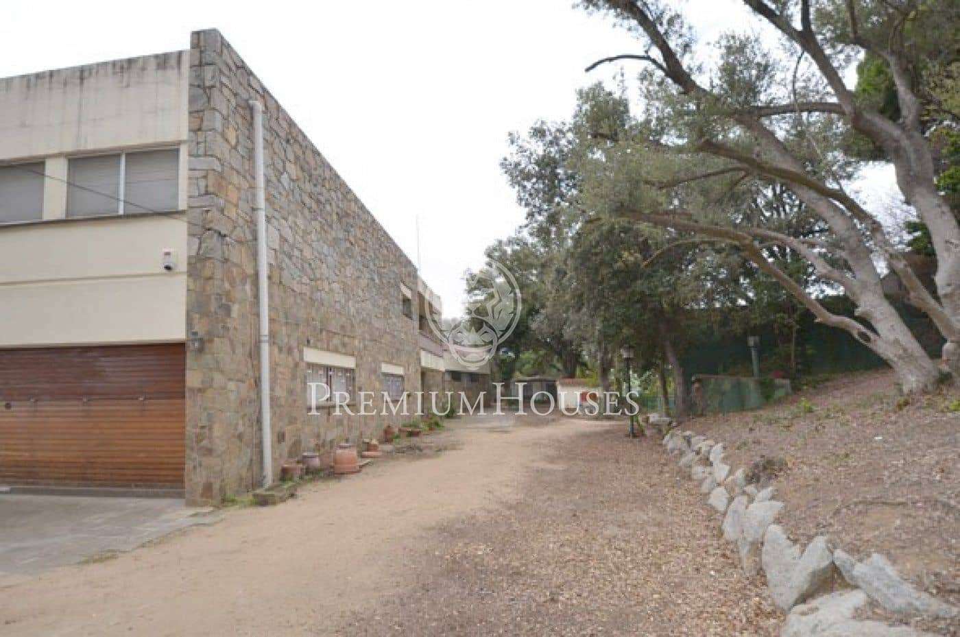 7 sovrum Villa till salu i Cabrils med pool garage - 1 150 000 € (Ref: 4546314)