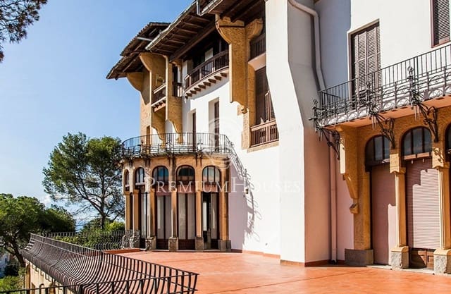 46 slaapkamer Hotel te koop in Sant Andreu de Llavaneres met zwembad garage - € 8.000.000 (Ref: 4559066)