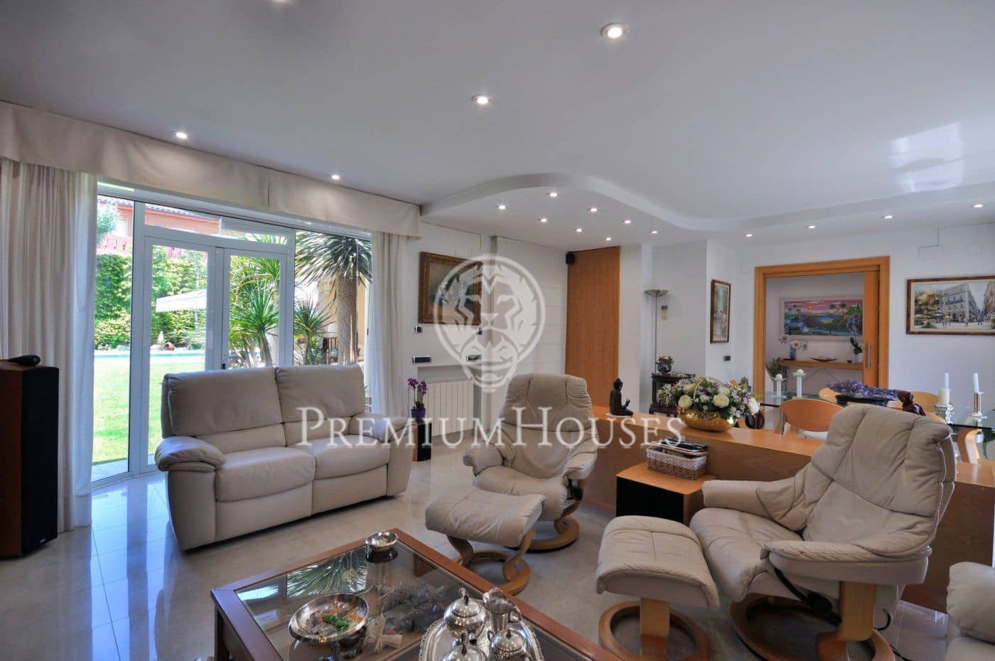 4 chambre Villa/Maison à vendre à Sant Andreu de Llavaneres avec piscine garage - 1 150 000 € (Ref: 4681454)