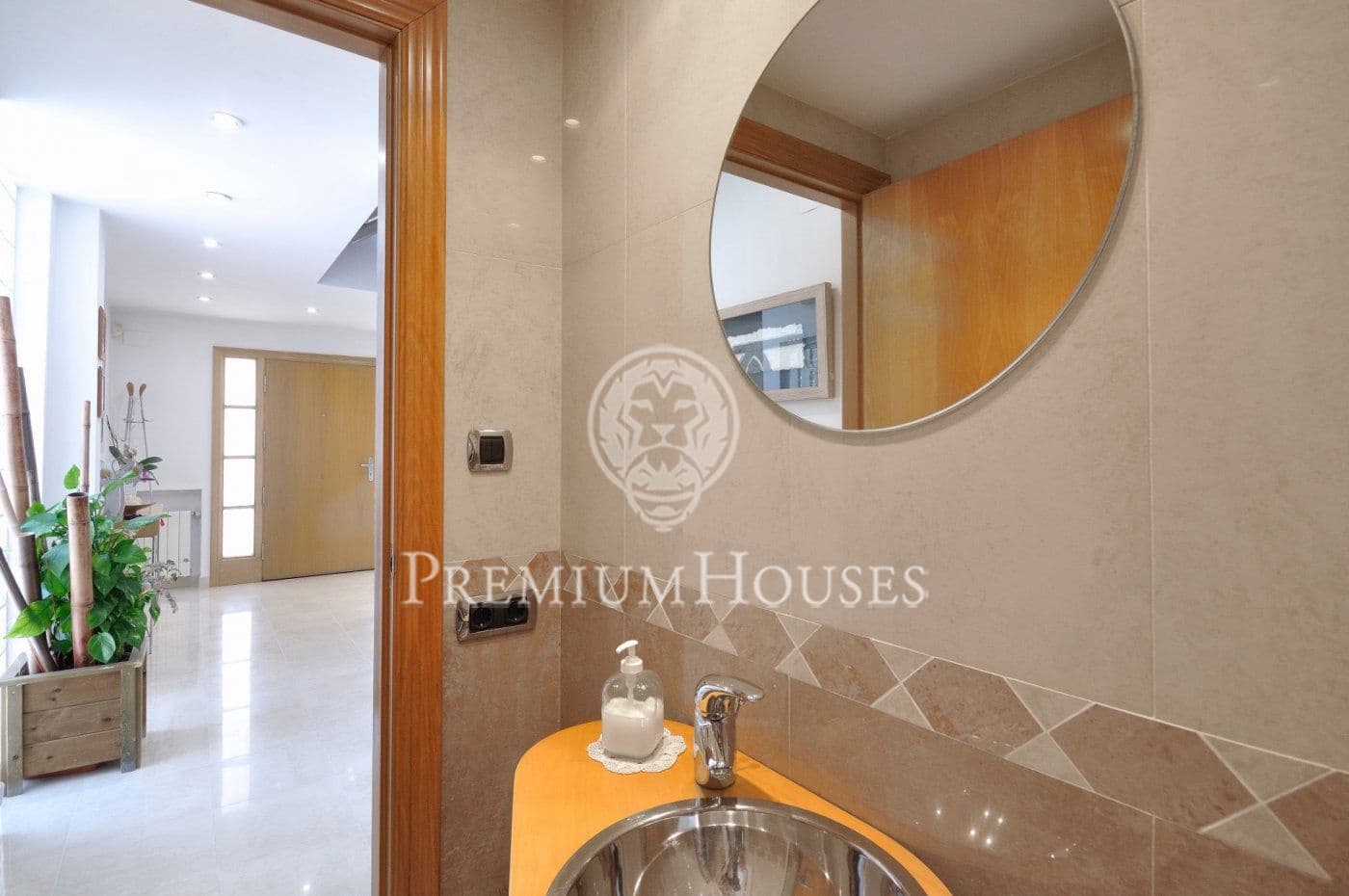 4 chambre Villa/Maison à vendre à Sant Andreu de Llavaneres avec piscine garage - 1 150 000 € (Ref: 4681454)