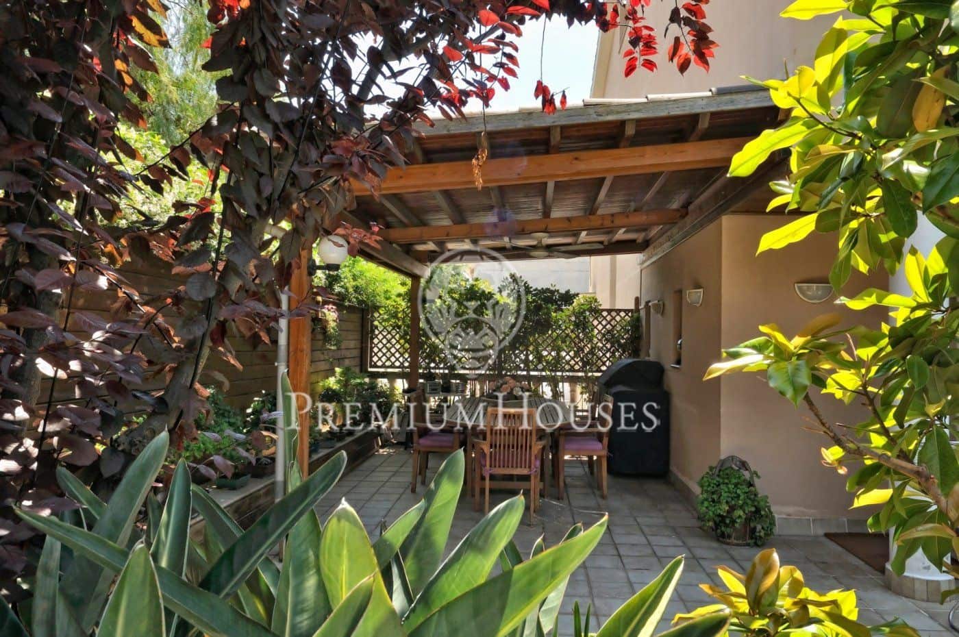 4 chambre Villa/Maison à vendre à Sant Andreu de Llavaneres avec piscine garage - 1 150 000 € (Ref: 4681454)