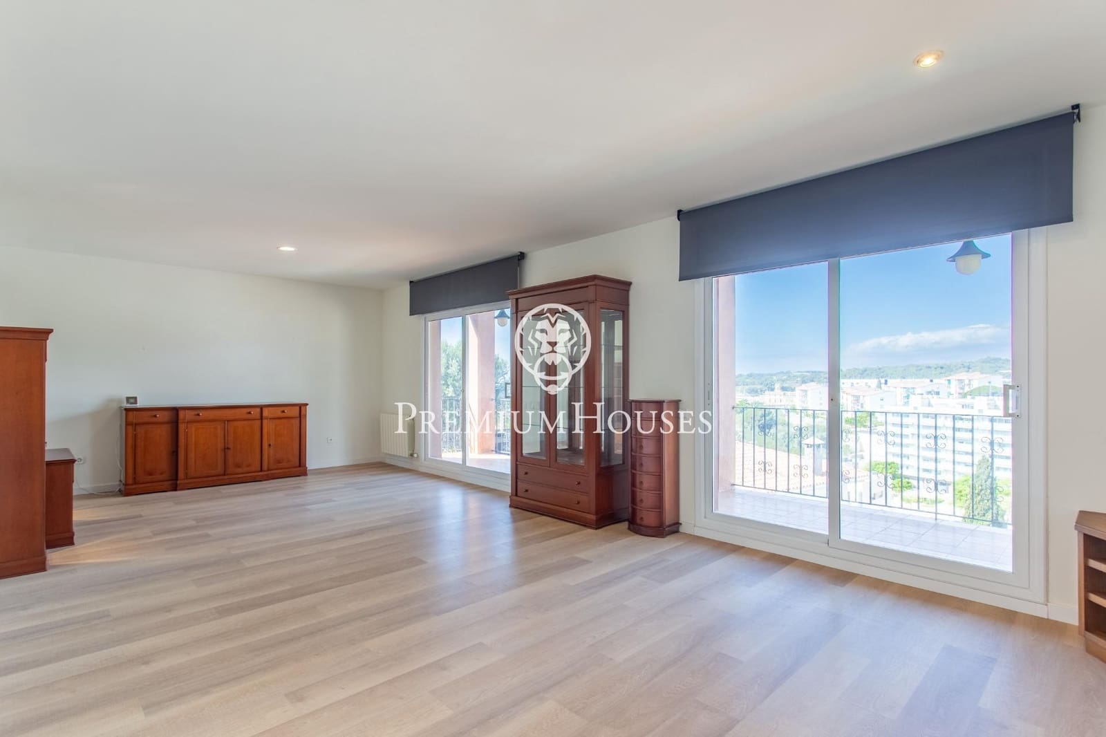 5 soveværelse Villa til salg i Arenys de Mar med swimmingpool garage - € 750.000 (Ref: 9205001)