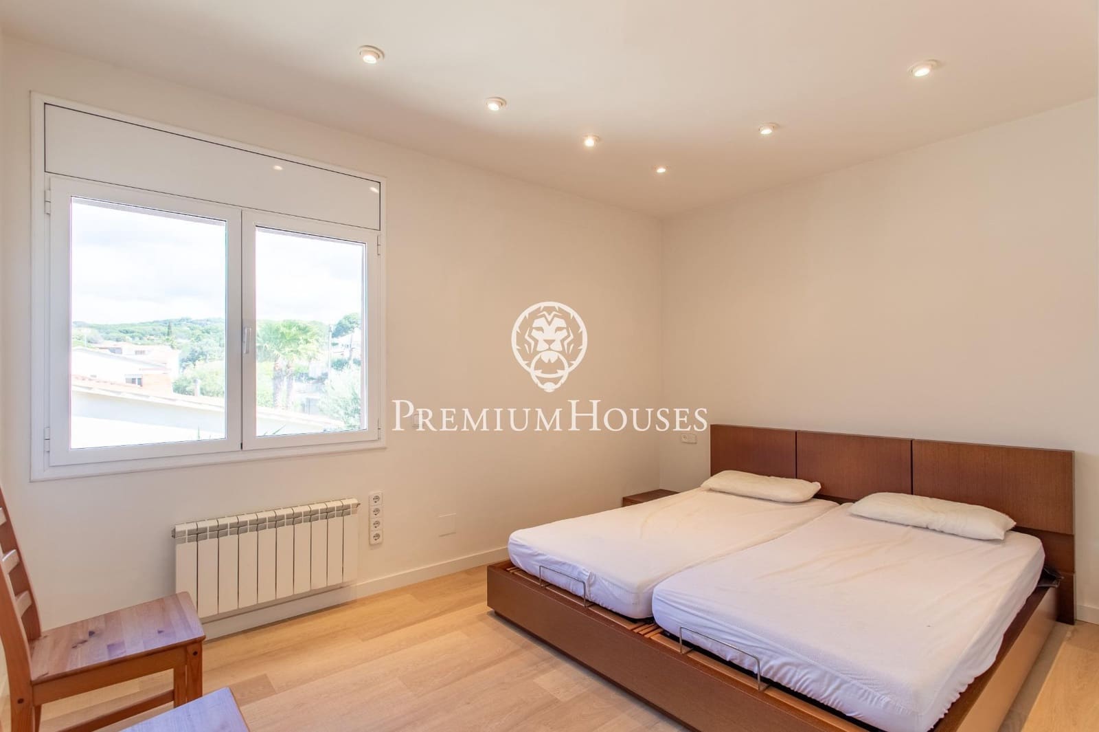 5 soveværelse Villa til salg i Arenys de Mar med swimmingpool garage - € 750.000 (Ref: 9205001)