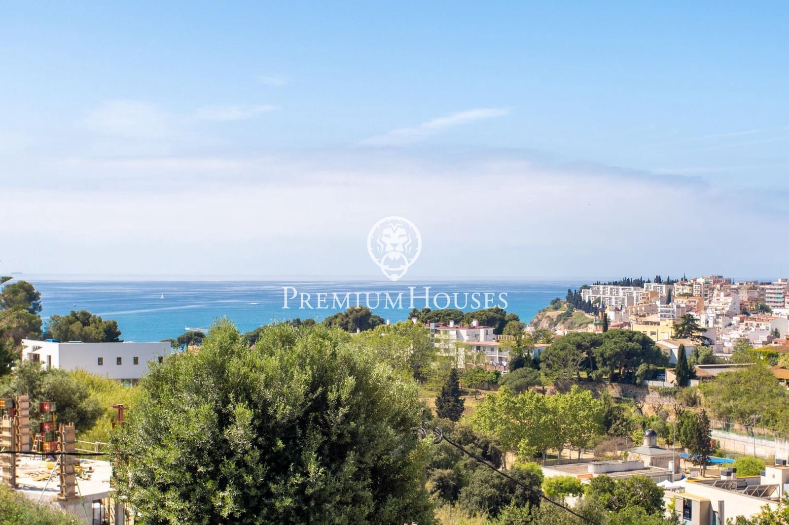 5 soveværelse Villa til salg i Arenys de Mar med swimmingpool garage - € 750.000 (Ref: 9205001)