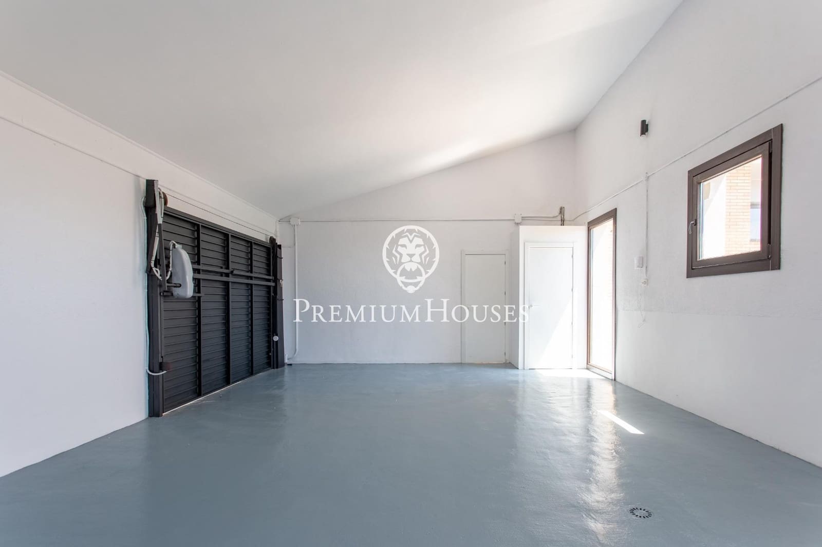 4 sypialnia Willa na sprzedaż w Arenys de Mar z basenem garażem - 1 150 000 € (Ref: 9205004)