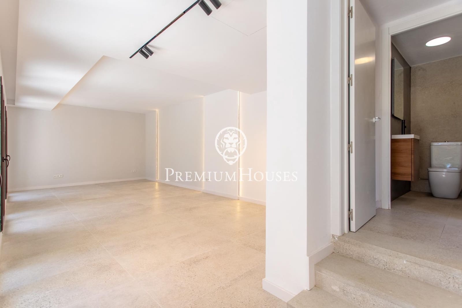 4 sypialnia Willa na sprzedaż w Arenys de Mar z basenem garażem - 1 150 000 € (Ref: 9205004)