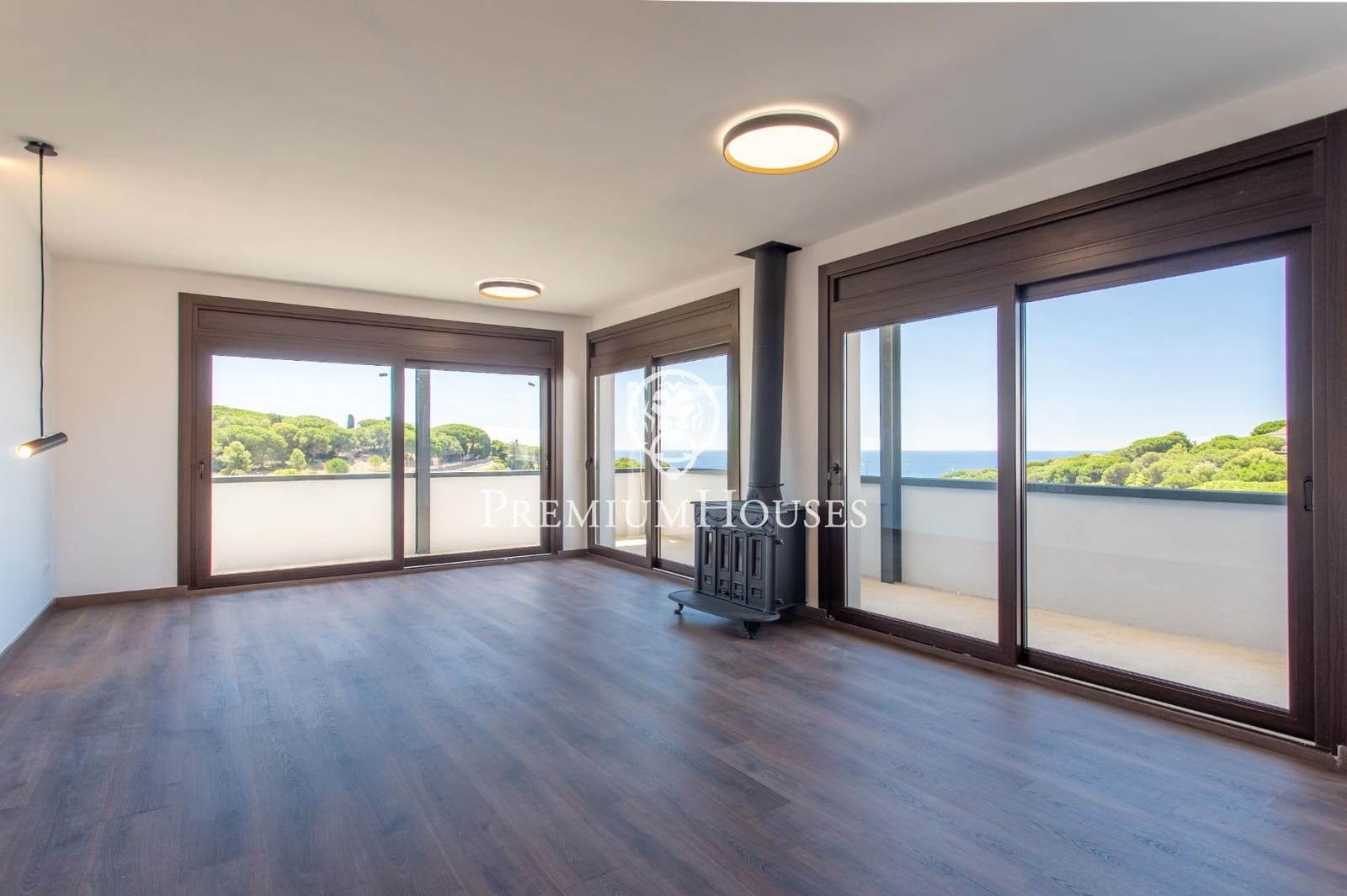 4 sypialnia Willa na sprzedaż w Arenys de Mar z basenem garażem - 1 150 000 € (Ref: 9205004)