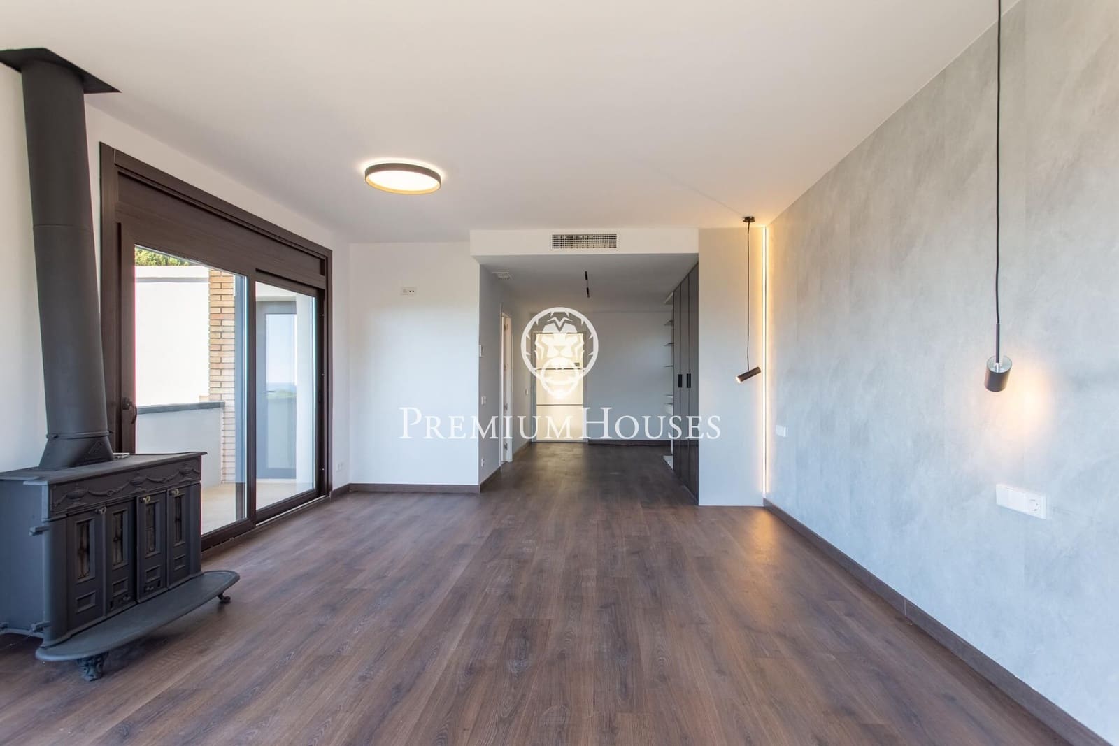 4 sypialnia Willa na sprzedaż w Arenys de Mar z basenem garażem - 1 150 000 € (Ref: 9205004)