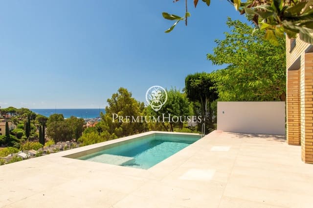 4 bedroom Villa for sale in Arenys de Mar with pool garage - € 1,150,000 (Ref: 9205004)
