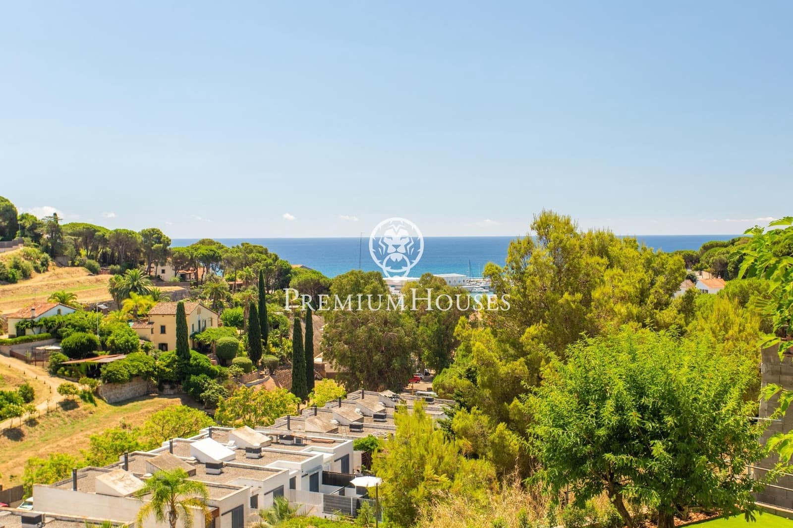 4 sypialnia Willa na sprzedaż w Arenys de Mar z basenem garażem - 1 150 000 € (Ref: 9205004)