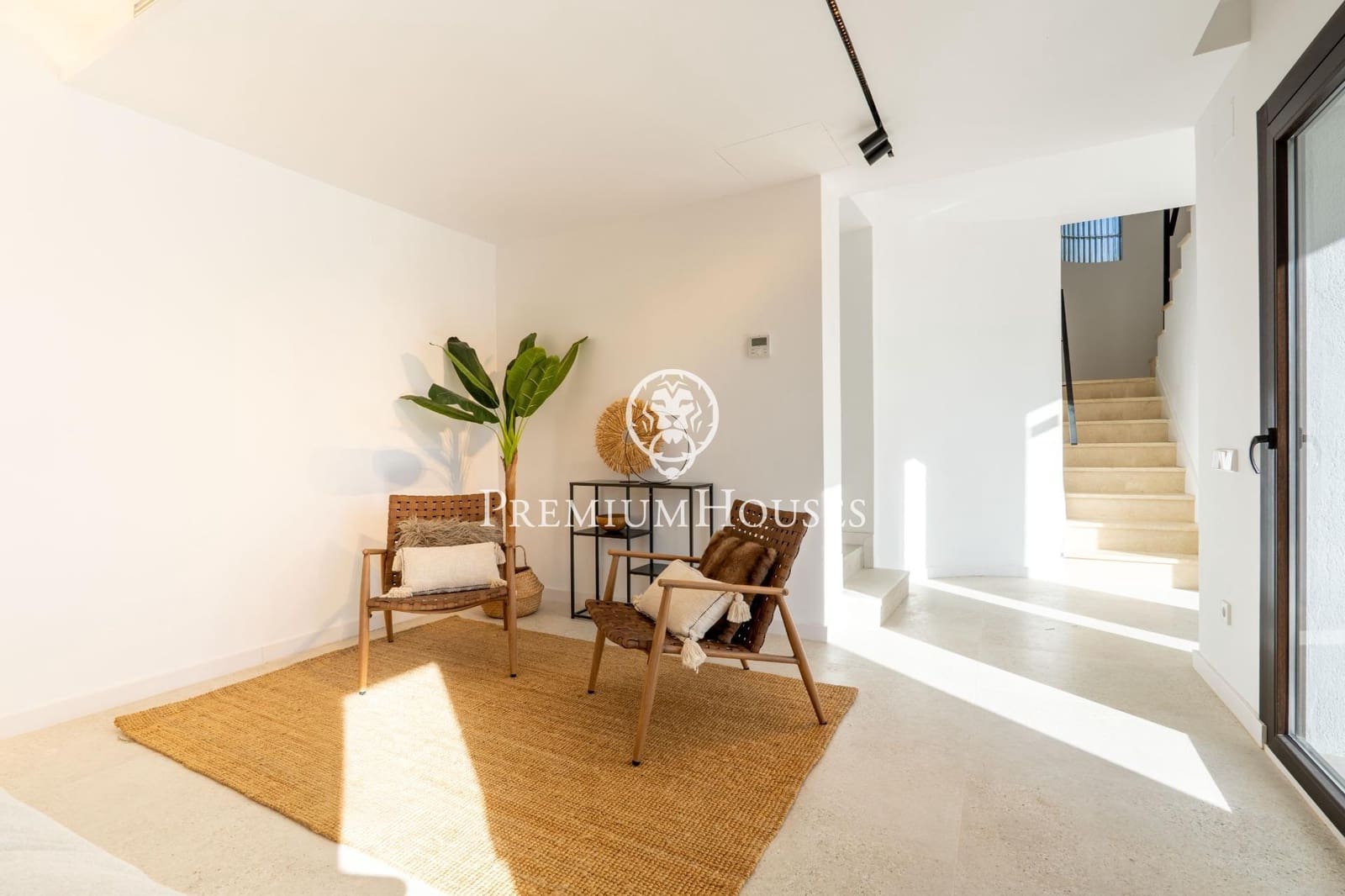 4 Zimmer Villa zu verkaufen in Arenys de Mar mit Pool Garage - 1.090.000 € (Ref: 9205004)