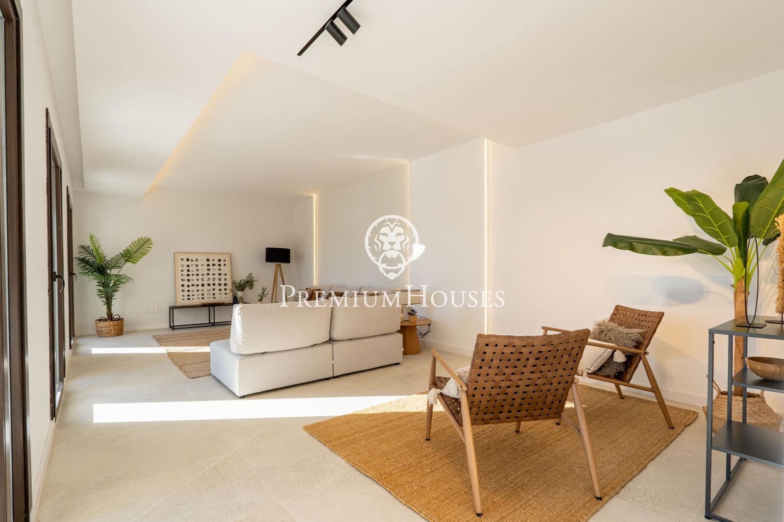 4 Zimmer Villa zu verkaufen in Arenys de Mar mit Pool Garage - 1.090.000 € (Ref: 9205004)