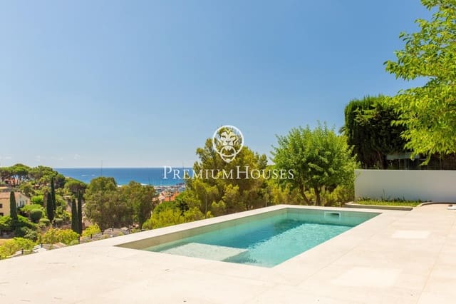 4 sovrum Villa till salu i Arenys de Mar med pool garage - 1 090 000 € (Ref: 9205004)