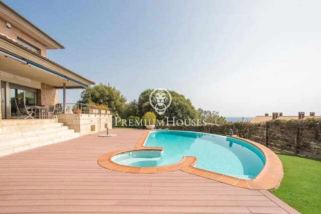 5 soverom Villa til salgs i Sant Vicenç de Montalt med svømmebasseng garasje - € 1 215 000 (Ref: 9205006)