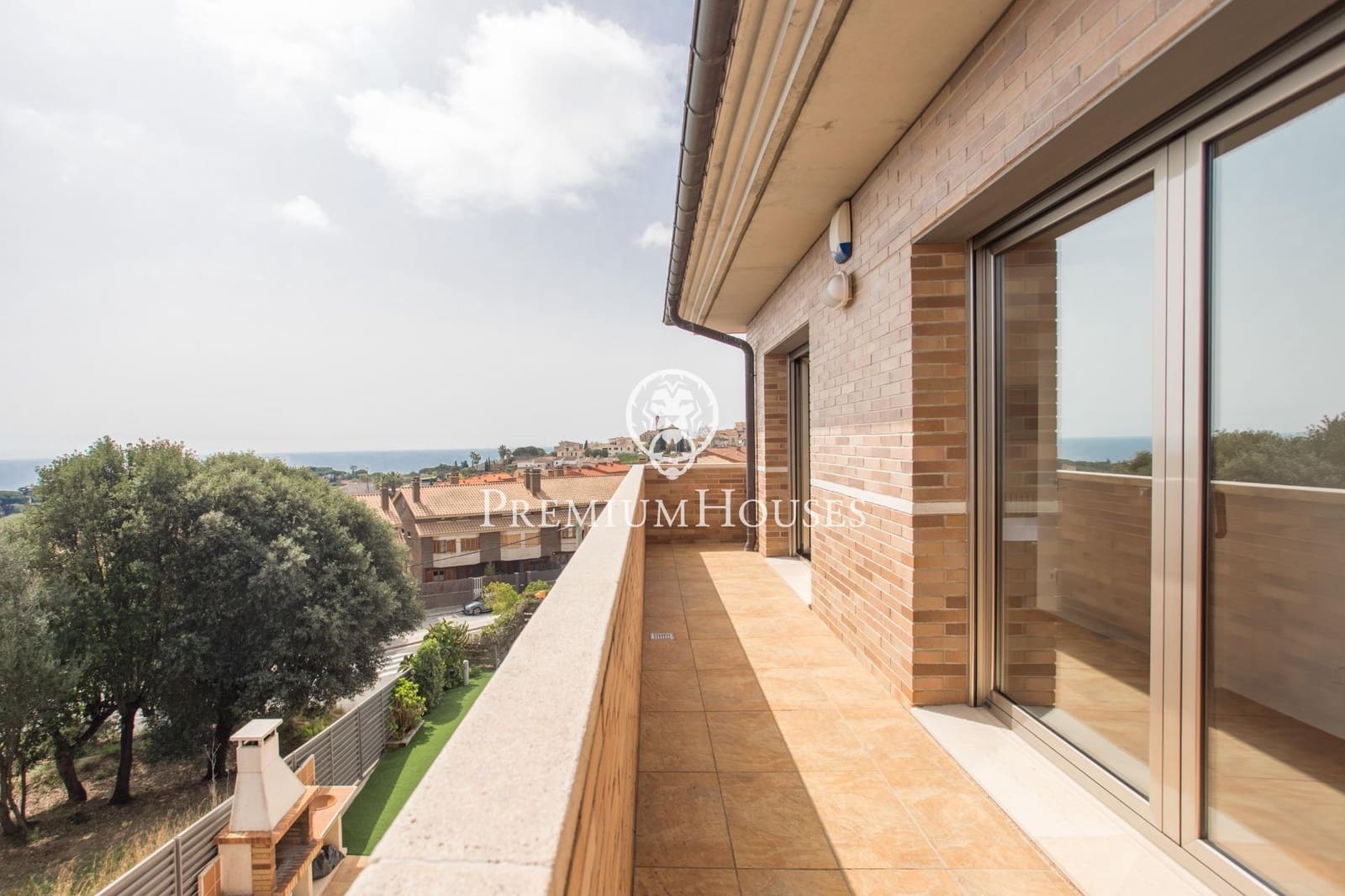 5 Zimmer Villa zu verkaufen in Sant Vicenc de Montalt mit Pool Garage - 1.215.000 € (Ref: 9205006)