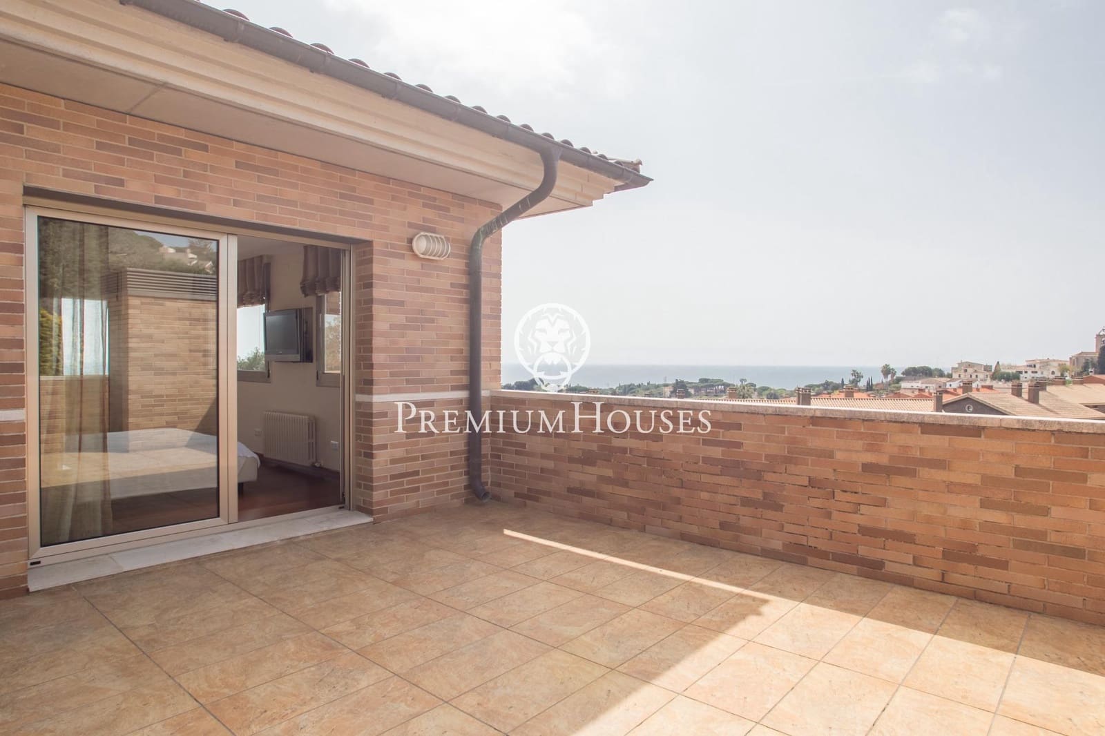 5 Zimmer Villa zu verkaufen in Sant Vicenc de Montalt mit Pool Garage - 1.215.000 € (Ref: 9205006)