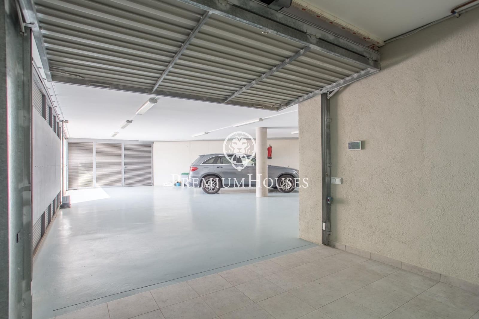 5 Zimmer Villa zu verkaufen in Sant Vicenc de Montalt mit Pool Garage - 1.215.000 € (Ref: 9205006)