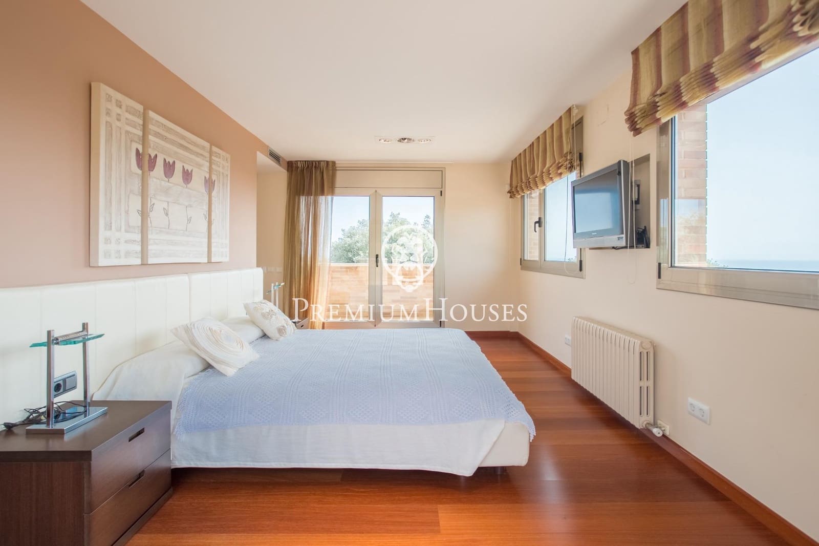 5 slaapkamer Villa te koop in Sant Vicenc de Montalt met zwembad garage - € 1.215.000 (Ref: 9205006)