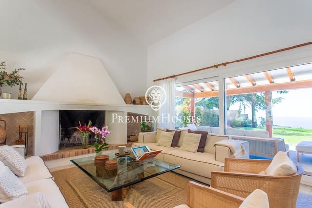 9 bedroom Villa for rent in Sant Andreu de Llavaneres with pool garage - € 15,000 (Ref: 9205011)