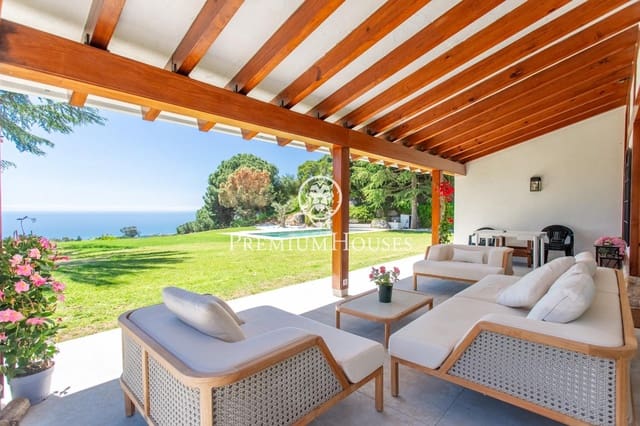 9 bedroom Villa for rent in Sant Andreu de Llavaneres with pool garage - € 15,000 (Ref: 9205011)