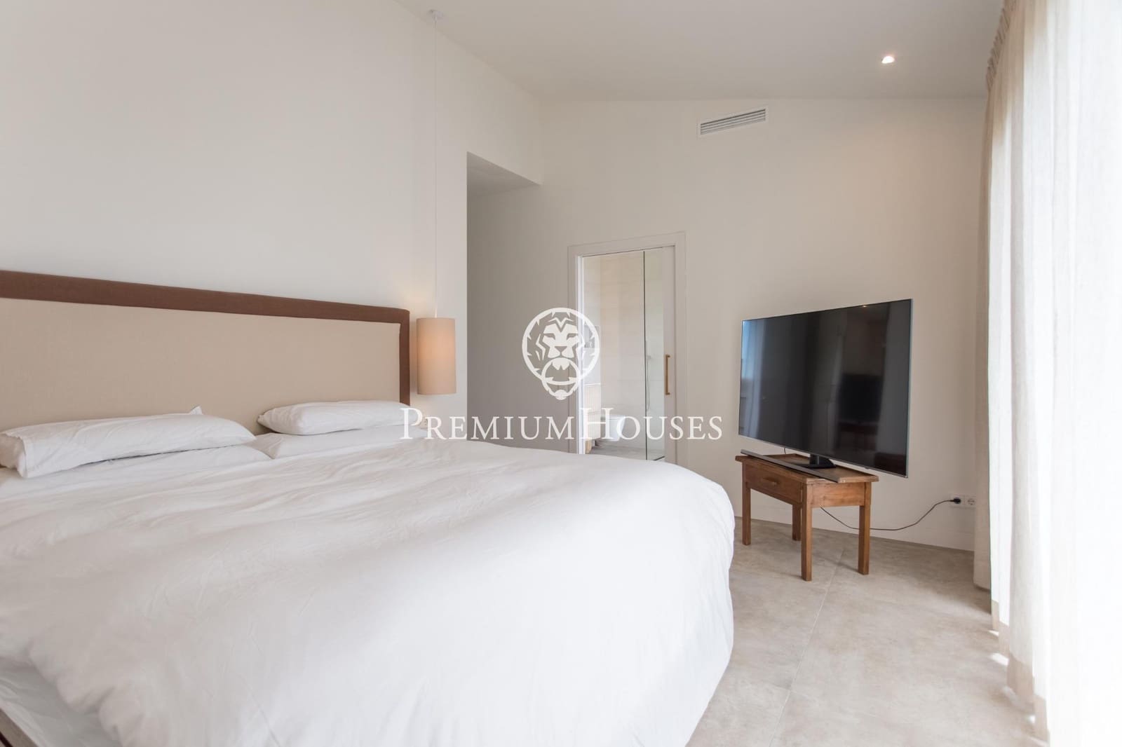 9 sypialnia Willa do wynajęcia w Sant Andreu de Llavaneres z basenem garażem - 15 000 € (Ref: 9205011)