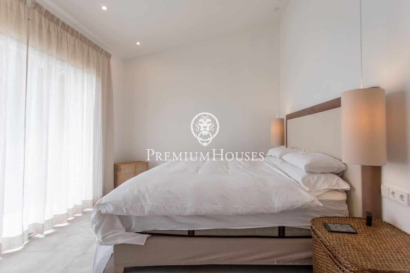 9 sypialnia Willa do wynajęcia w Sant Andreu de Llavaneres z basenem garażem - 15 000 € (Ref: 9205011)