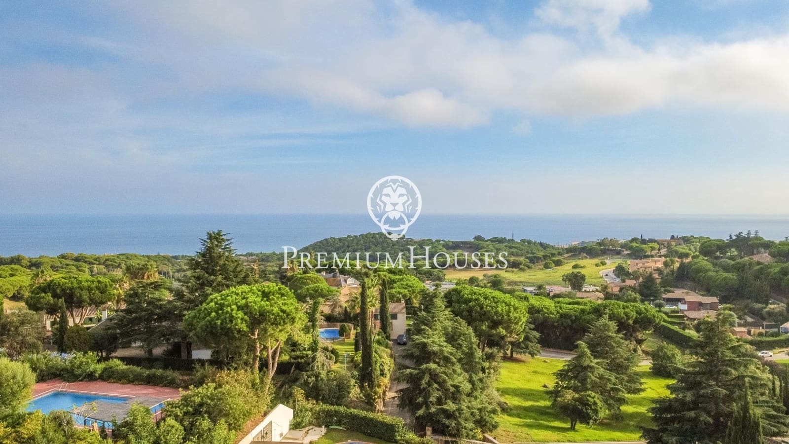 5 sypialnia Willa na sprzedaż w Sant Vicenc de Montalt z basenem garażem - 1 200 000 € (Ref: 9205012)