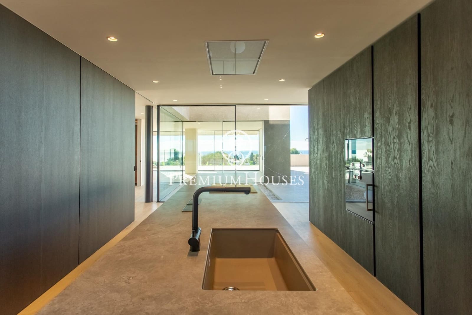 6 soveværelse Villa til salg i Teia med swimmingpool - € 4.900.000 (Ref: 9205015)