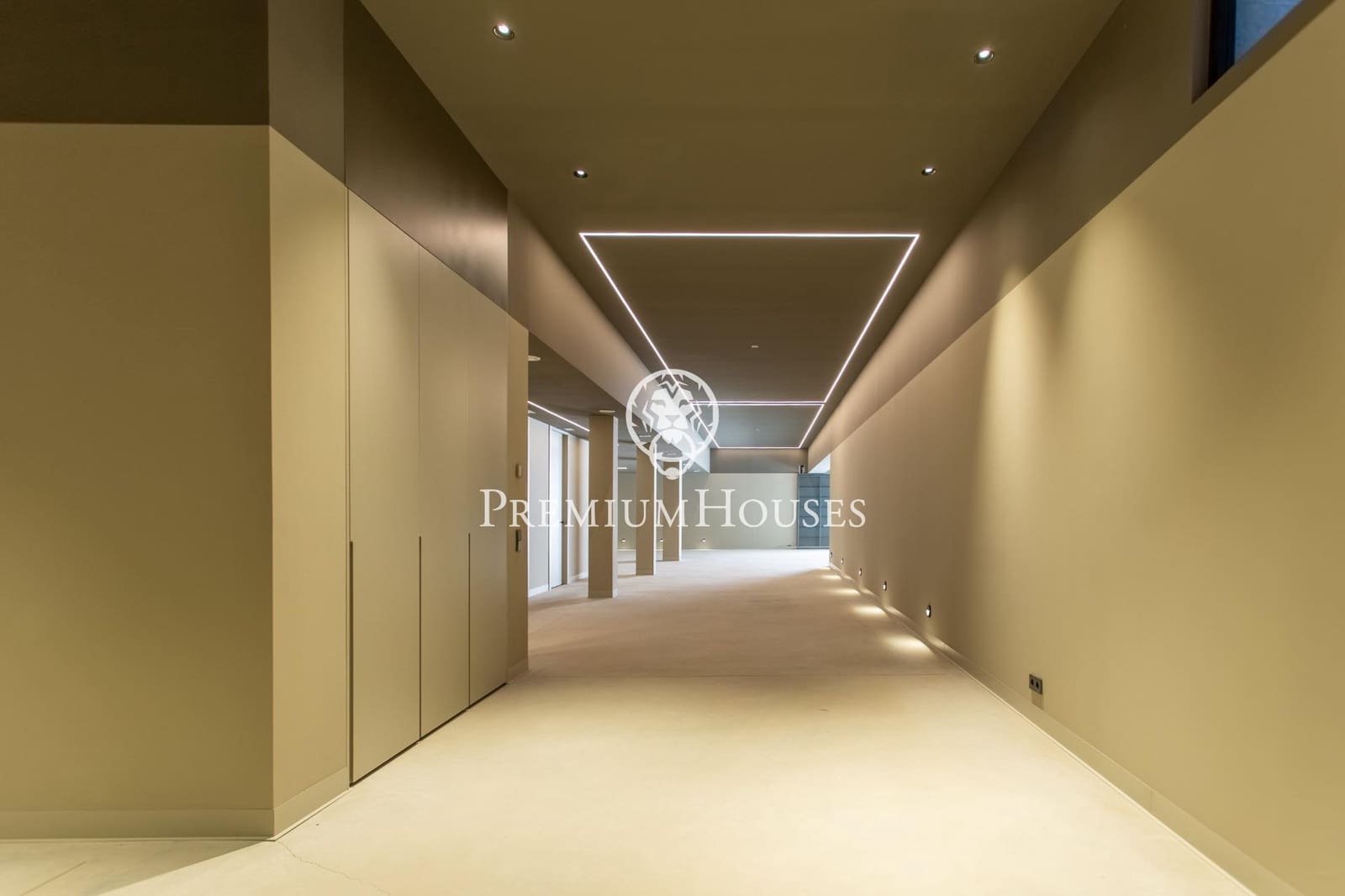 6 soveværelse Villa til salg i Teia med swimmingpool - € 4.900.000 (Ref: 9205015)