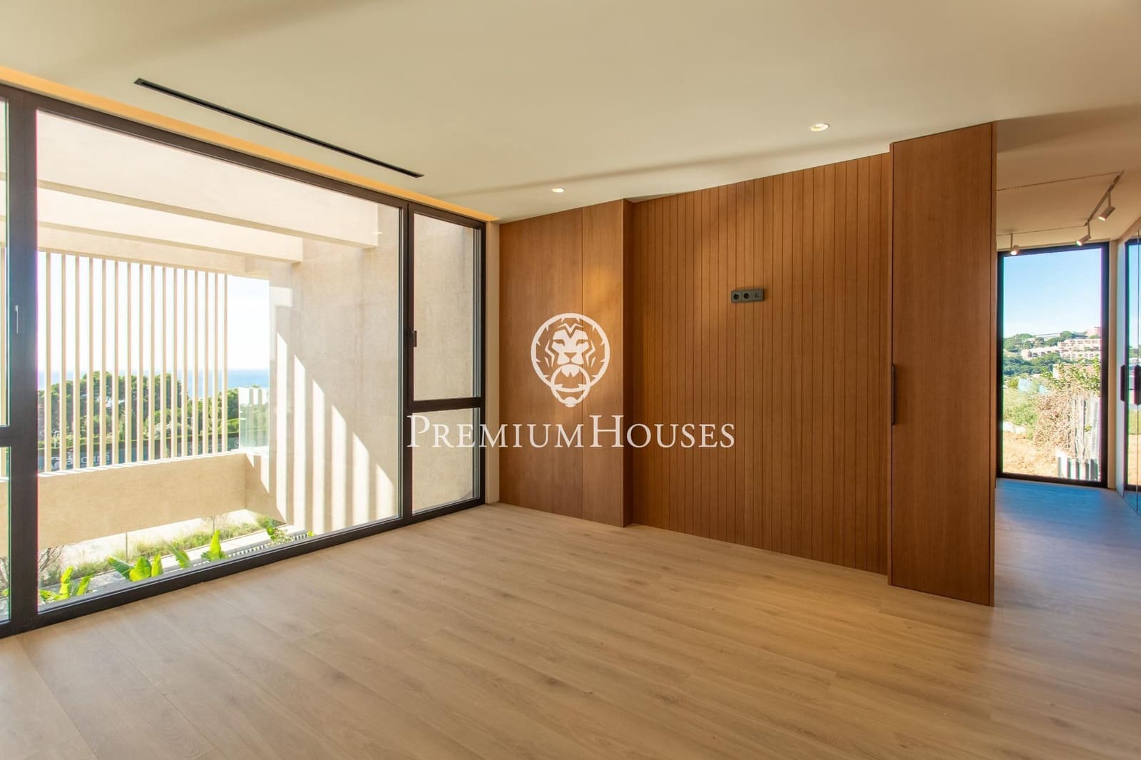 6 soveværelse Villa til salg i Teia med swimmingpool - € 4.900.000 (Ref: 9205015)