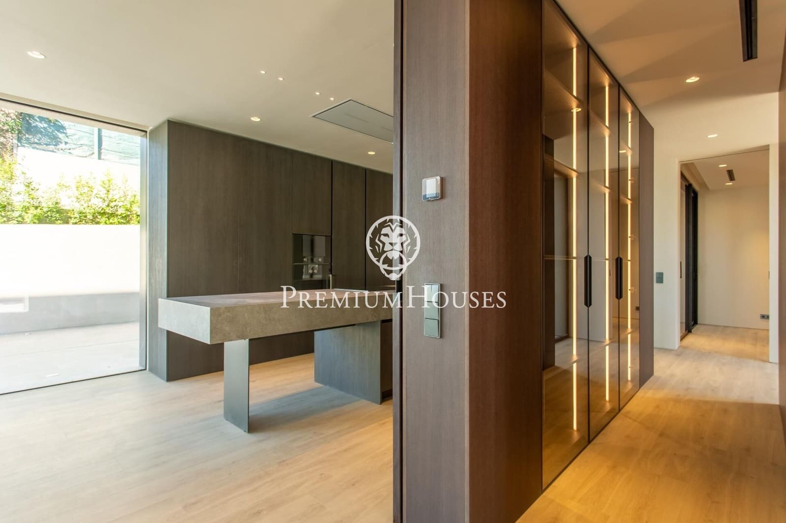 6 bedroom Villa for sale in Teia with pool - € 4,900,000 (Ref: 9205015)