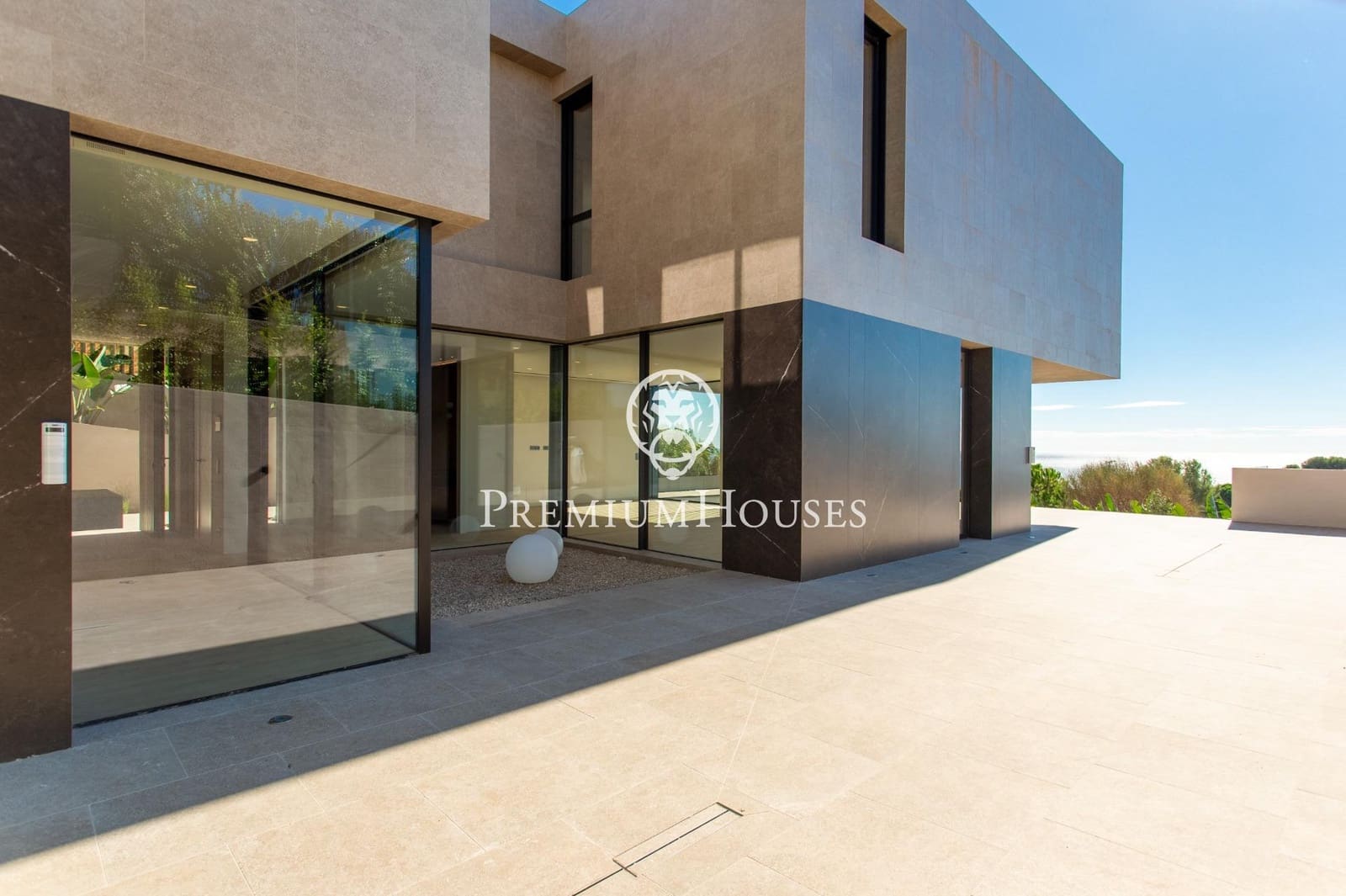 6 bedroom Villa for sale in Teia with pool - € 4,900,000 (Ref: 9205015)