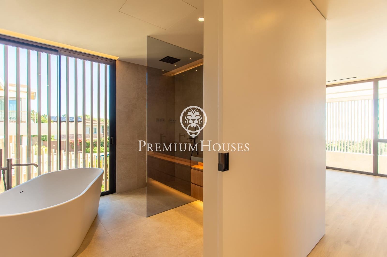 6 bedroom Villa for sale in Teia with pool - € 4,900,000 (Ref: 9205015)