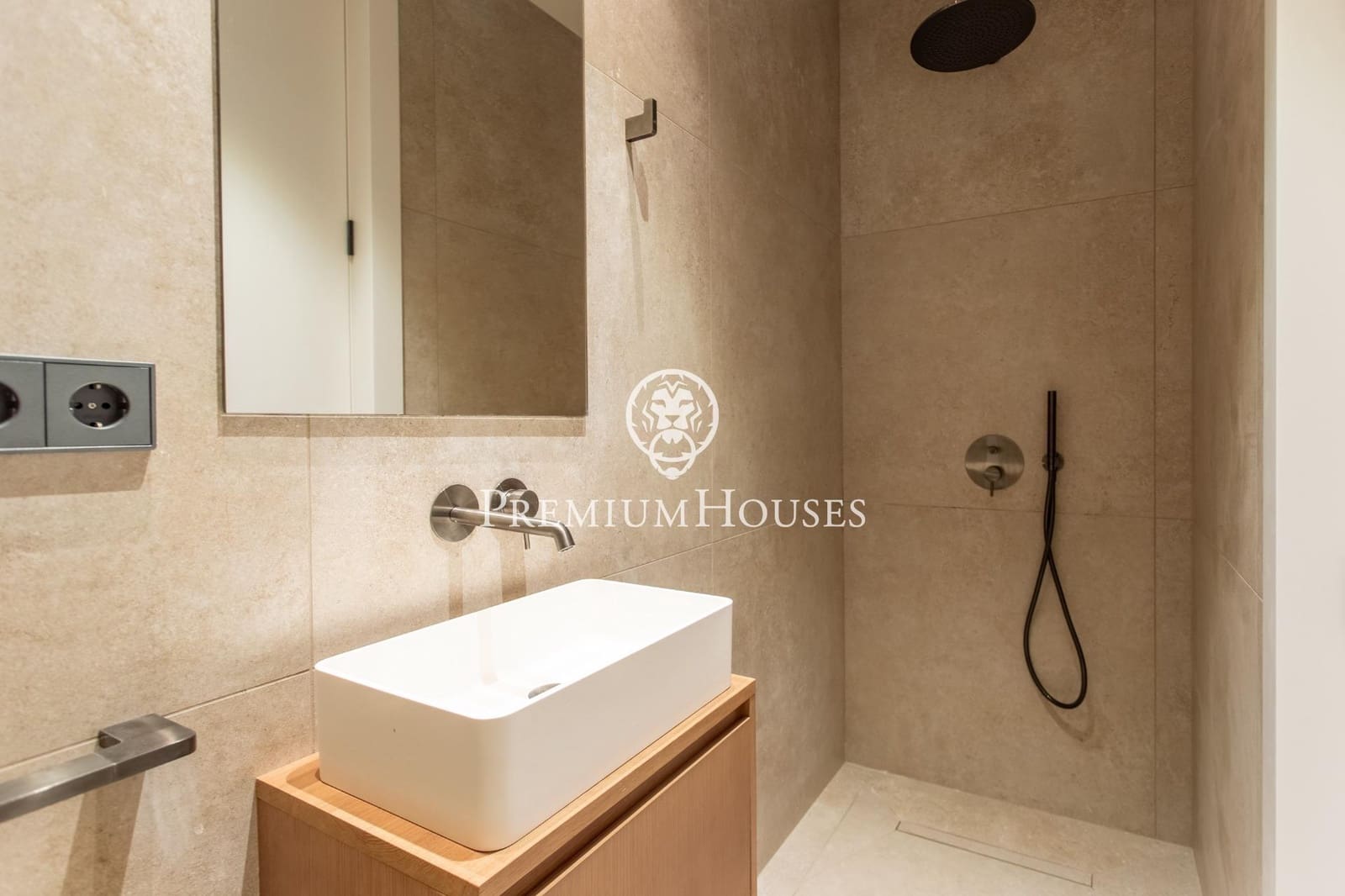 6 bedroom Villa for sale in Teia with pool - € 4,900,000 (Ref: 9205015)