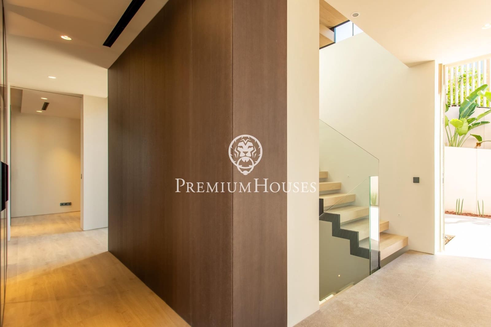 6 bedroom Villa for sale in Teia with pool - € 4,900,000 (Ref: 9205015)