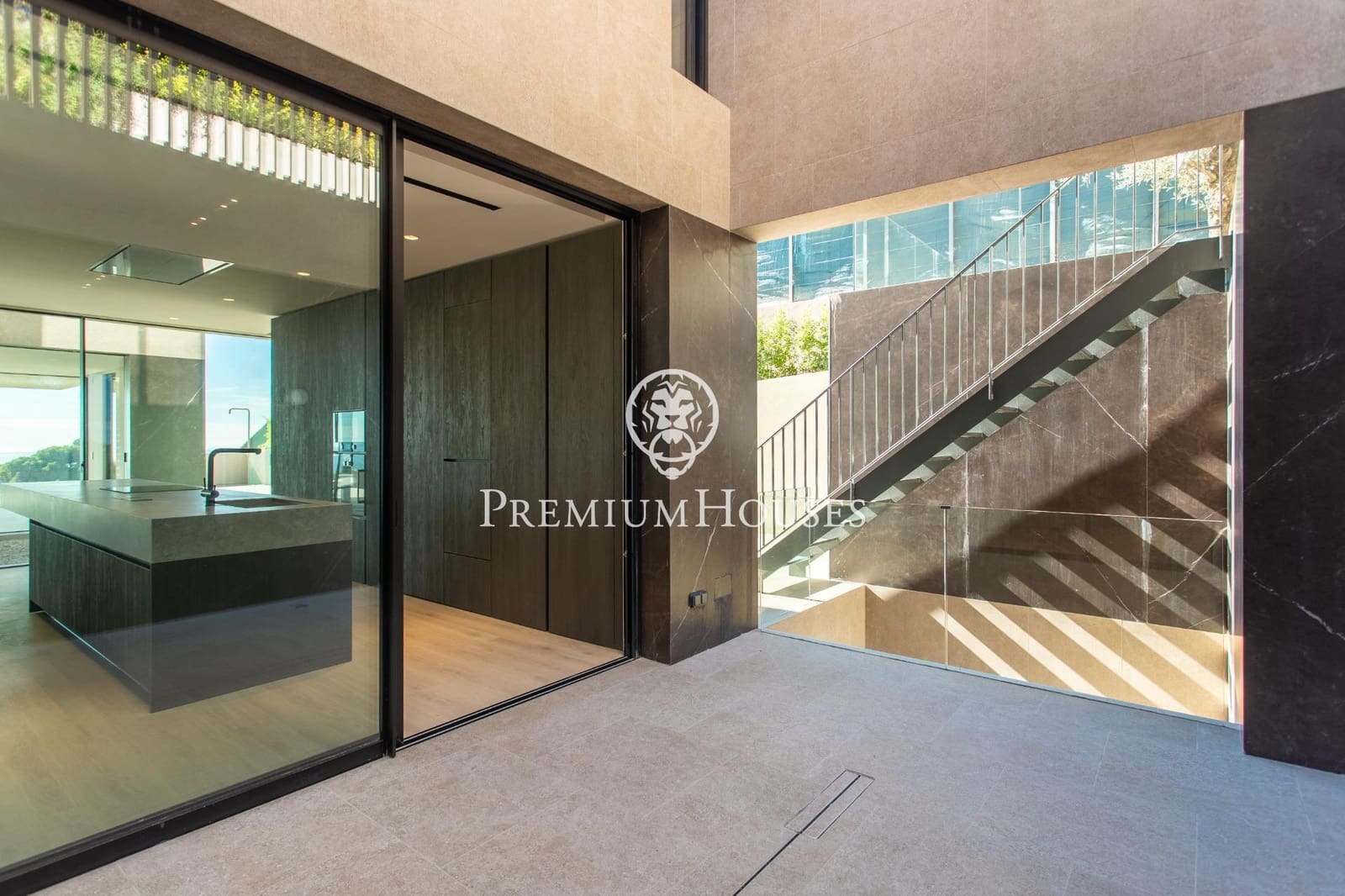 6 bedroom Villa for sale in Teia with pool - € 4,900,000 (Ref: 9205015)