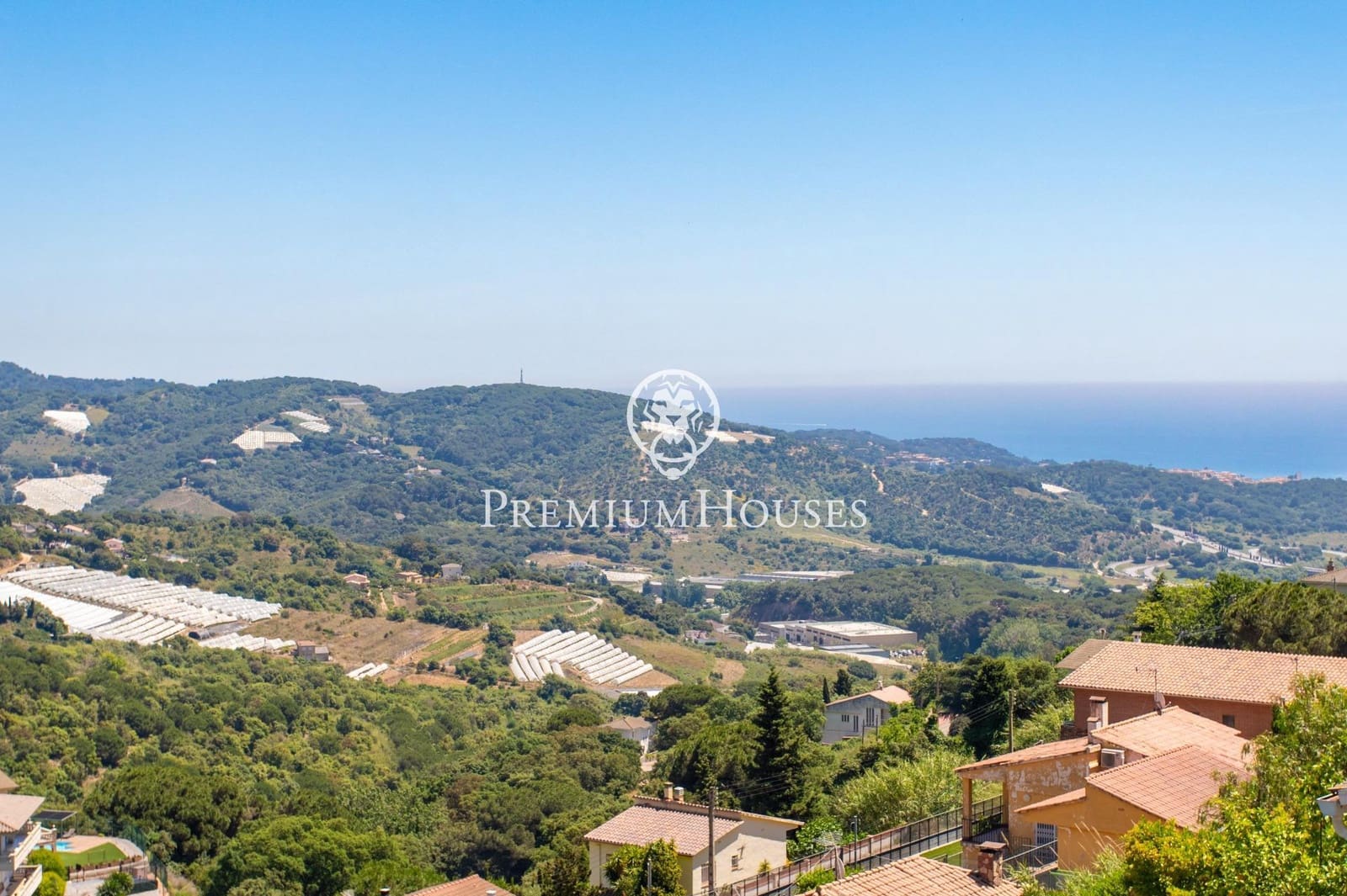 4 Zimmer Villa zu verkaufen in Sant Cebria de Vallalta mit Pool Garage - 680.000 € (Ref: 9205018)