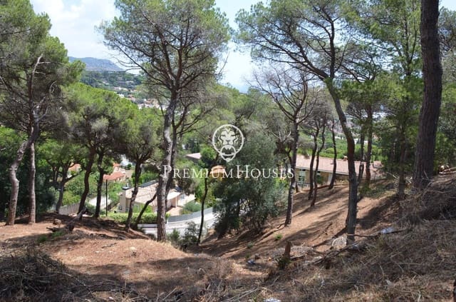 Building Plot for sale in Premià de Dalt - € 425,000 (Ref: 9205021)