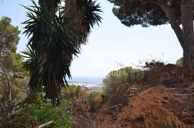 Building Plot for sale in Premià de Dalt - € 425,000 (Ref: 9205021)