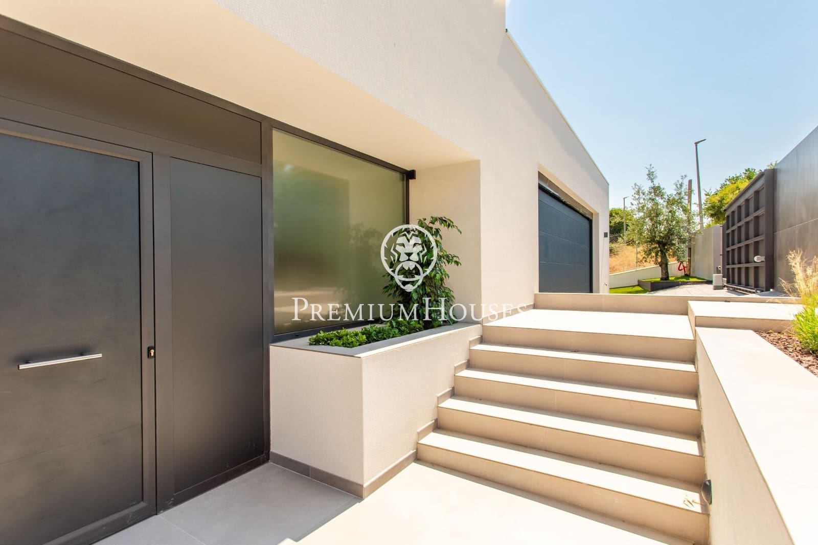 4 soverom Villa til salgs i Teia med svømmebasseng garasje - € 1 100 000 (Ref: 9205023)