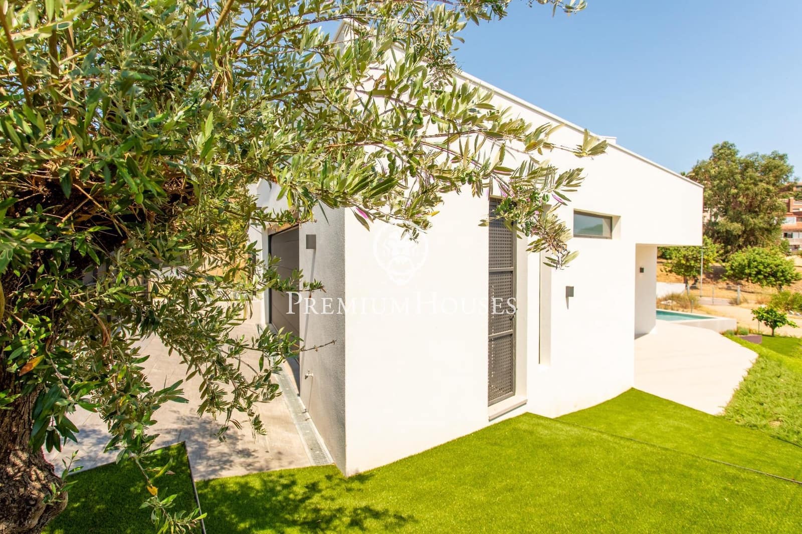 4 soveværelse Villa til salg i Teia med swimmingpool garage - € 1.100.000 (Ref: 9205023)